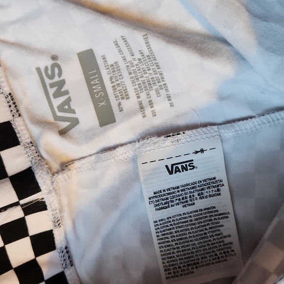 NWT ❗️ Vans of the wall cotton checks  black and white shorts size XS - Picture 8 of 10